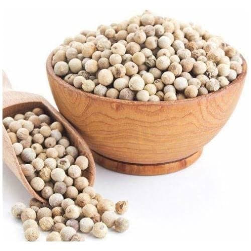 Lada Putih Muntok atau whole white pepper Indonesia yang disiapkan untuk sorting, grading, quality control, dan kebutuhan pasar ekspor.